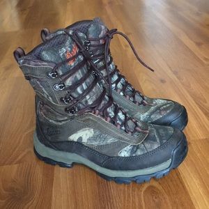 Women’s Danner 8” Gortex hunting boots 6 / 6.5